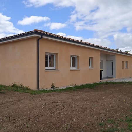 La Villa Des Muriers Tres Spacieuse Dans Un Environnement Calme Malause Exterior photo