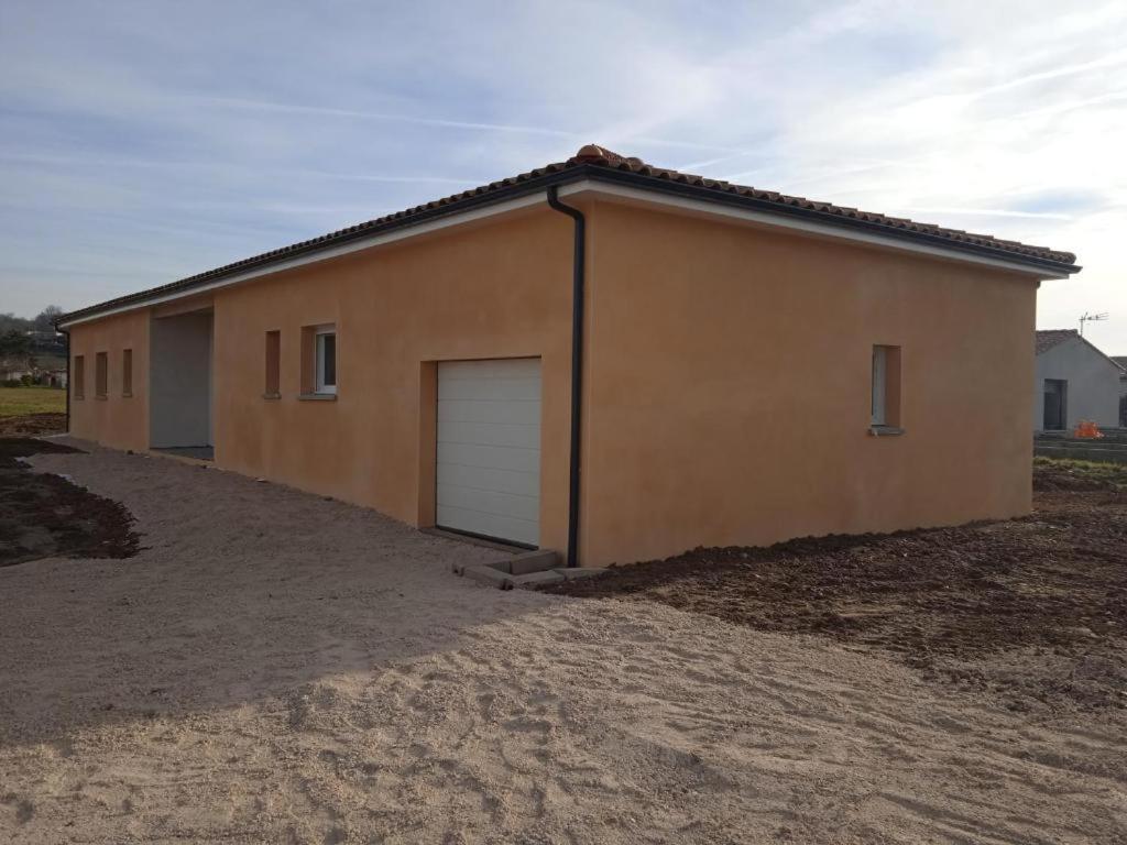 La Villa Des Muriers Tres Spacieuse Dans Un Environnement Calme Malause Exterior photo